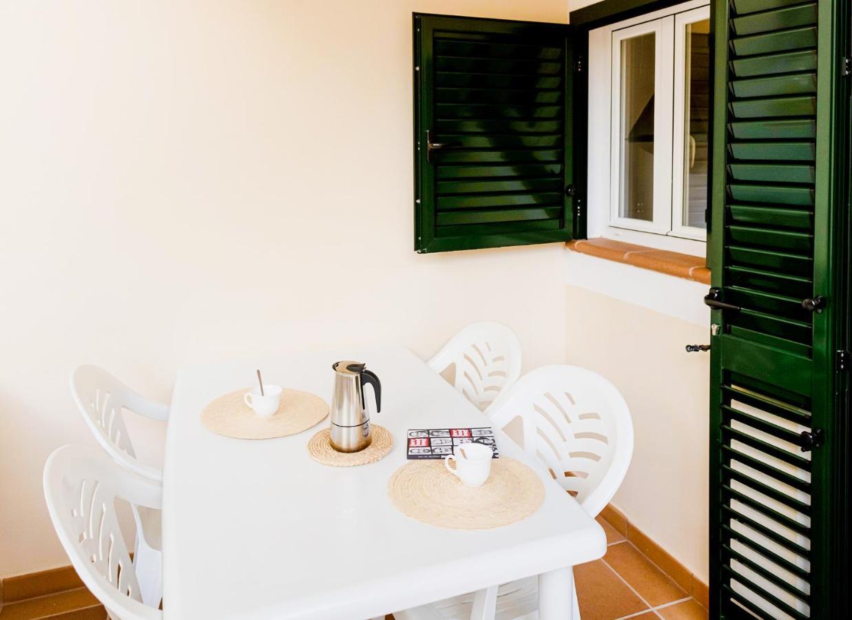 Apartamentos El Pino - Formentera Break Es Caló Extérieur photo