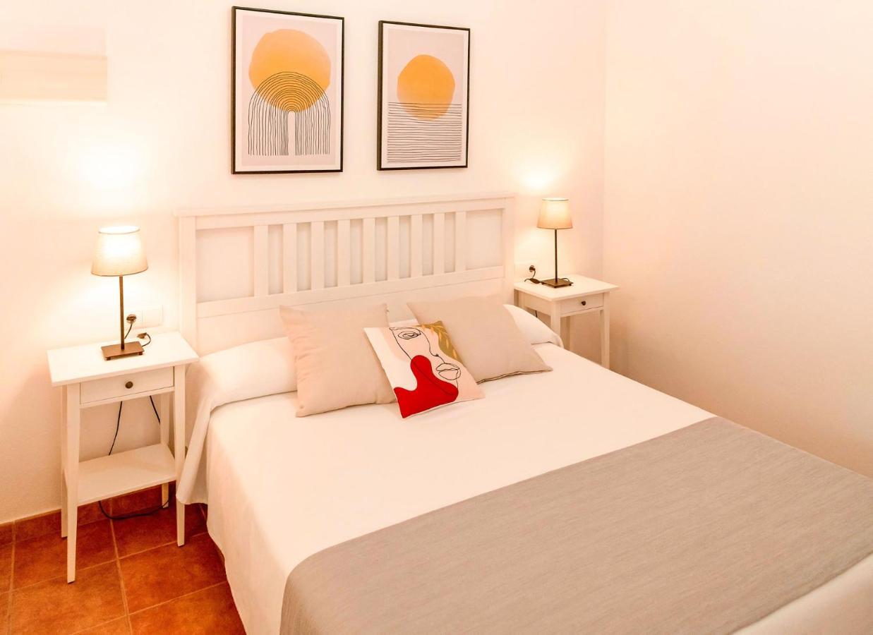 Apartamentos El Pino - Formentera Break Es Caló Extérieur photo